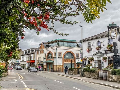 Wimbledon Village .